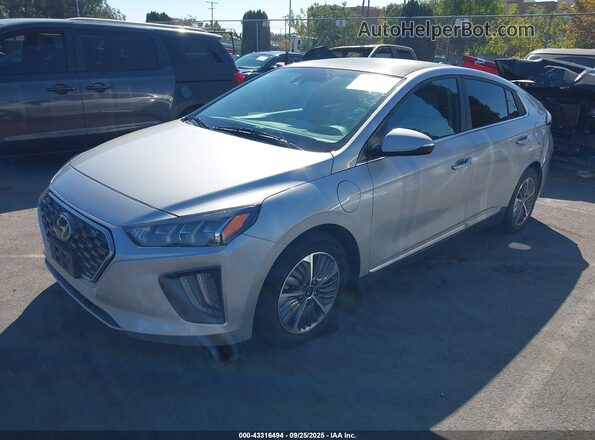 KMHC75LD0NU281748 2022 HYUNDAI IONIQ PLUG-IN HYBRID Silver წინა მარცხენა ხედი სამი მეოთხედიდან