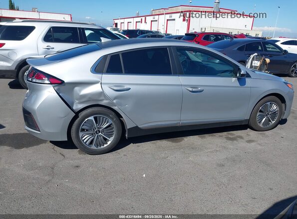 KMHC75LD0NU281748 2022 HYUNDAI IONIQ PLUG-IN HYBRID Silver უკანა სალონის ხედი