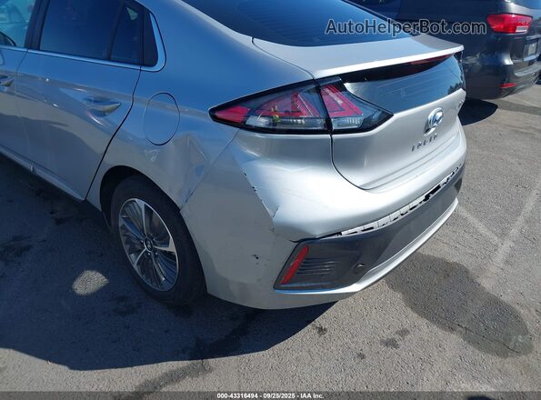 KMHC75LD0NU281748 2022 HYUNDAI IONIQ PLUG-IN HYBRID Silver 