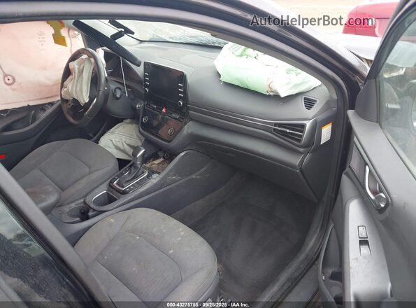 KMHC75LD1NU277823 2022 HYUNDAI IONIQ PLUG-IN HYBRID Black Вид салону спереду