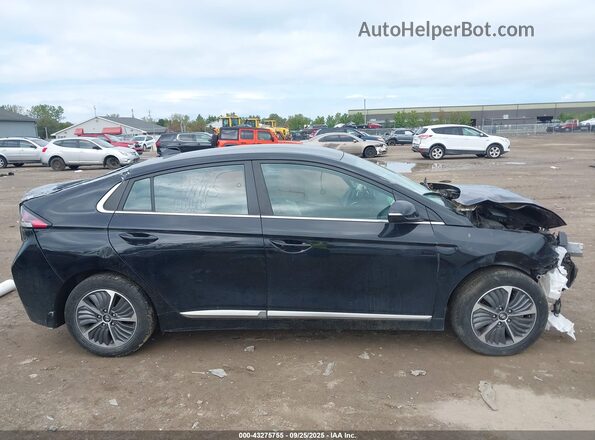 KMHC75LD1NU277823 2022 HYUNDAI IONIQ PLUG-IN HYBRID Black Вид щитка приладів