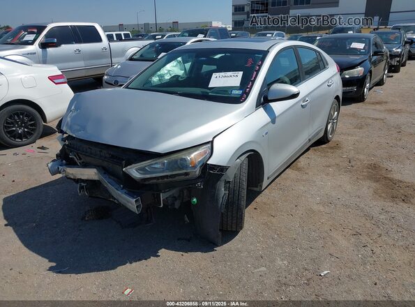 KMHC85LC8HU023423 2017 HYUNDAI IONIQ HYBRID Silver Առջևի ձախ երեք քառորդ տեսարան
