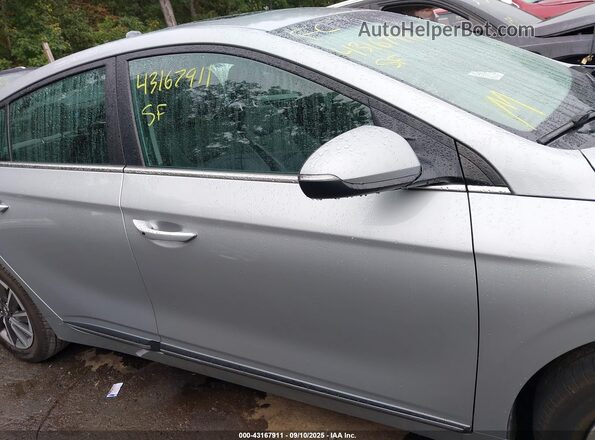 KMHC85LJ8MU079158 2021 HYUNDAI IONIQ ELECTRIC Silver Rear interior view