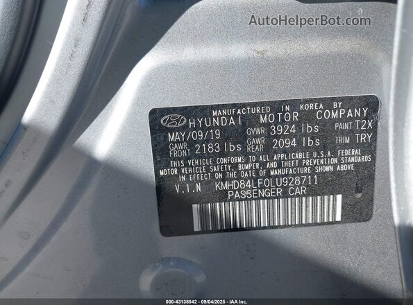 KMHD84LF0LU928711 2020 HYUNDAI ELANTRA Silver Engine compartment view