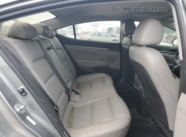 KMHD84LF5JU451643 2018 HYUNDAI ELANTRA Gray Rear seats view
