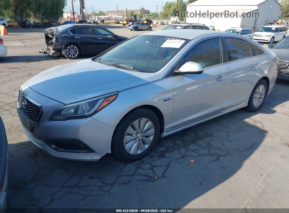 KMHE24L13HA048508 2017 HYUNDAI SONATA HYBRID Silver Front left