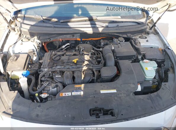 KMHE24L13HA048508 2017 HYUNDAI SONATA HYBRID Silver Rear view