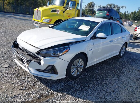 KMHE24L30KA091826 2019 HYUNDAI SONATA HYBRID White წინა მარცხენა ხედი სამი მეოთხედიდან