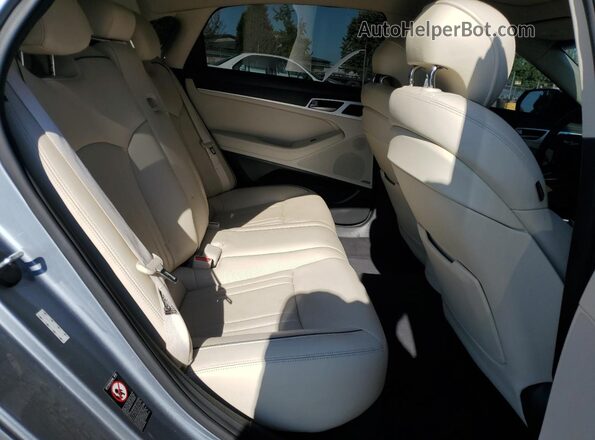 KMHGN4JFXHU173339 2017 GENESIS G80 Silver 