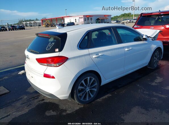 KMHH35LE0JU016526 2018 HYUNDAI ELANTRA GT White 