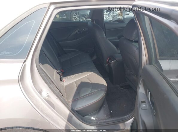 KMHH55LC2LU139062 2020 HYUNDAI ELANTRA GT Silver VIN sticker view