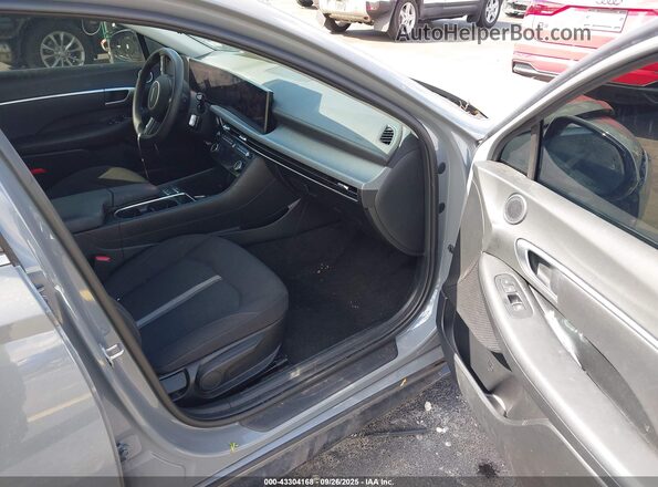 KMHL64JA2RA415284 2024 HYUNDAI SONATA Gray Вид салону спереду