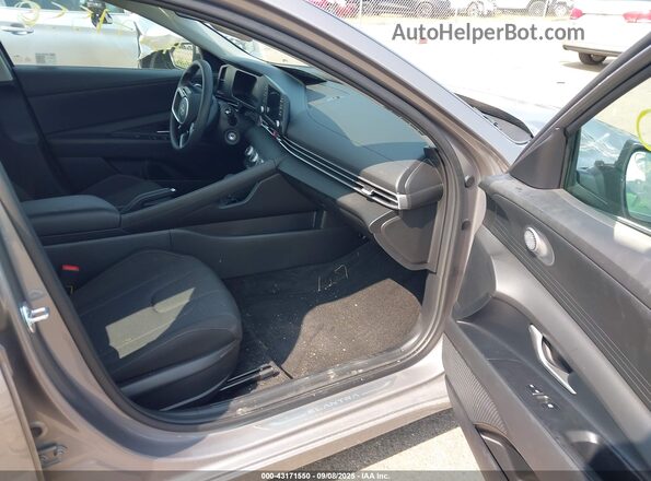 KMHLL4DG5RU841106 2024 HYUNDAI ELANTRA Gray Widok wnętrza z przodu