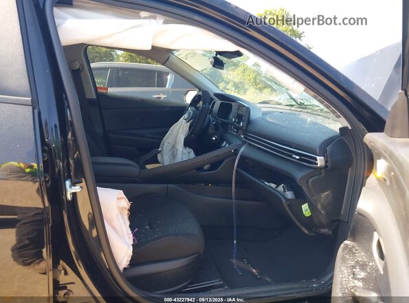 KMHLL4DG9SU874339 2025 HYUNDAI ELANTRA Black Widok wnętrza z przodu