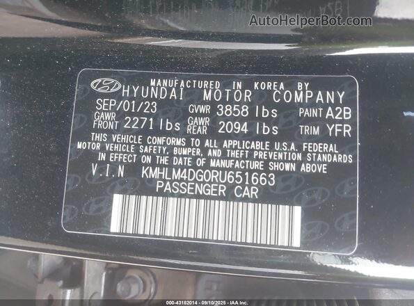 KMHLM4DG0RU651663 2024 HYUNDAI ELANTRA Black Engine compartment view