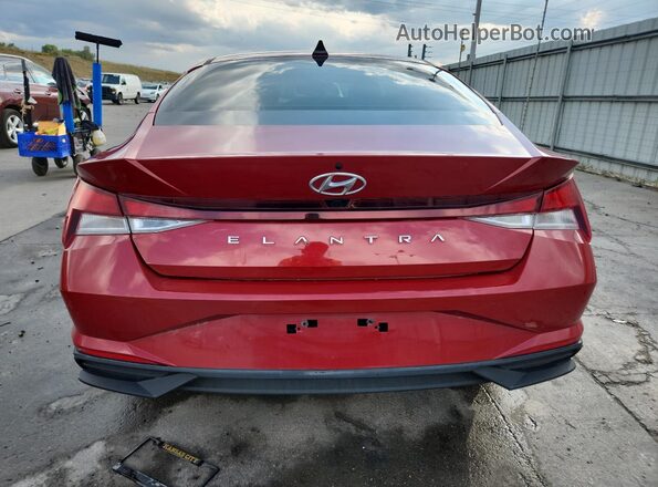 KMHLS4AG3NU264867 2022 HYUNDAI ELANTRA Красный Вид сзади