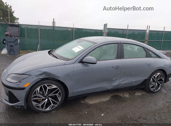 KMHM34AA1PA050445 2023 HYUNDAI IONIQ 6 Gray Widok z przodu