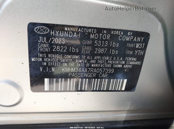 KMHM34AA7RA057399 2024 HYUNDAI IONIQ 6 Silver Vista del compartimento del motor