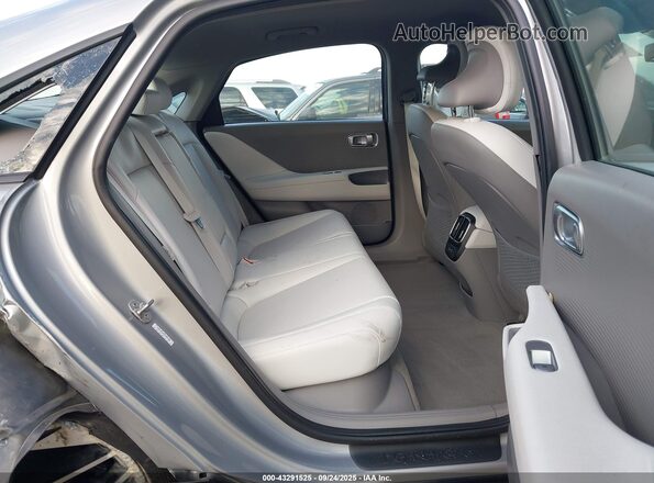 KMHM34AAXSA083386 2025 HYUNDAI IONIQ 6 Silver Widok naklejki z numerem VIN
