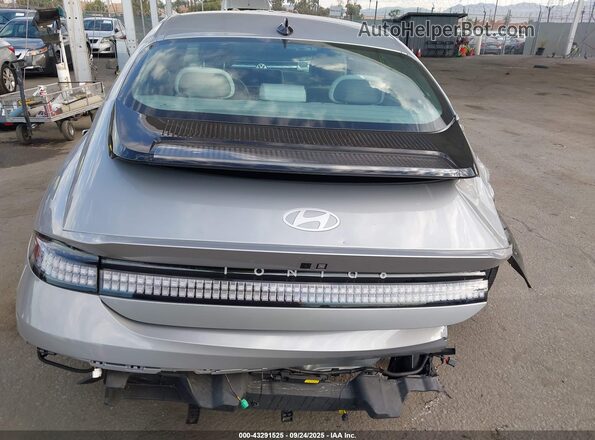 KMHM34AAXSA083386 2025 HYUNDAI IONIQ 6 Silver 