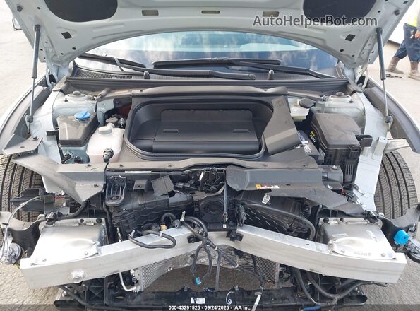 KMHM34AAXSA083386 2025 HYUNDAI IONIQ 6 Silver Widok z tyłu