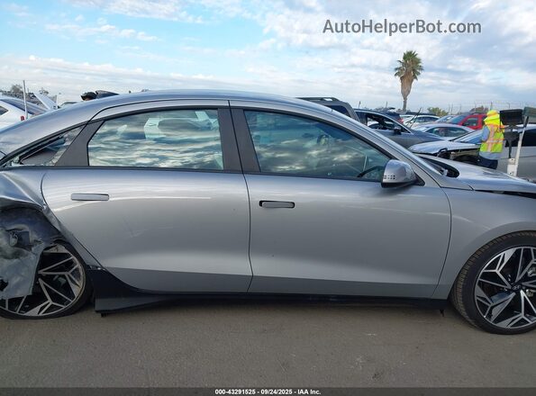 KMHM34AAXSA083386 2025 HYUNDAI IONIQ 6 Silver Widok wnętrza 360 stopni