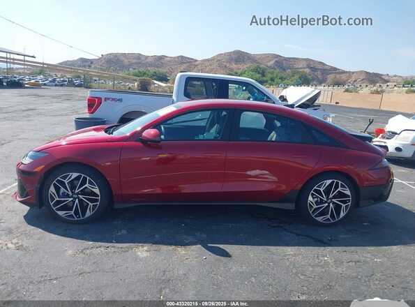 KMHM34AAXSA085994 2025 HYUNDAI IONIQ 6 Red უკანა სალონის ხედი