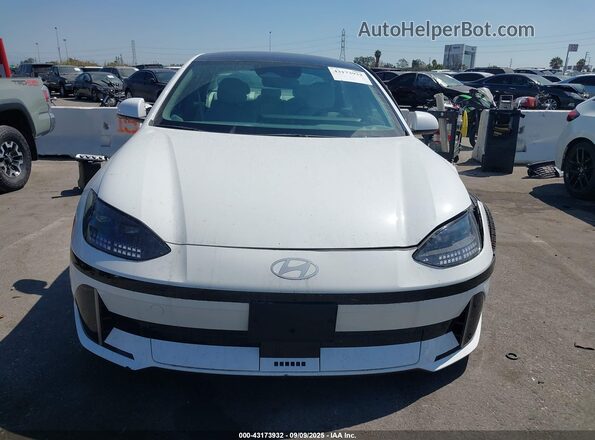 KMHM54AC3RA064233 2024 HYUNDAI IONIQ 6 White Widok zestawu wskaźników
