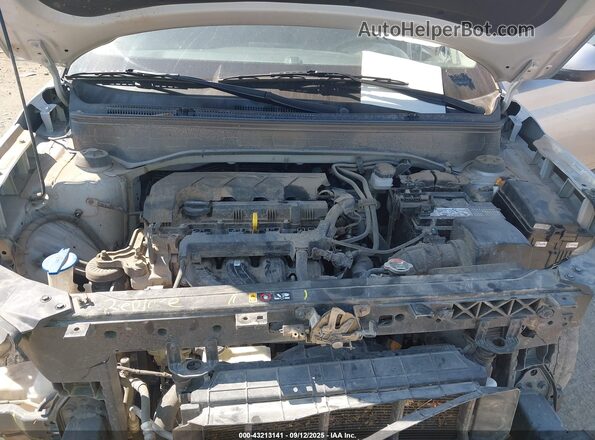 KMHRB8A37MU069934 2021 HYUNDAI VENUE Серебряный Вид сзади