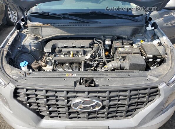 KMHRB8A39LU034777 2020 HYUNDAI VENUE Gray Widok wnętrza z tyłu