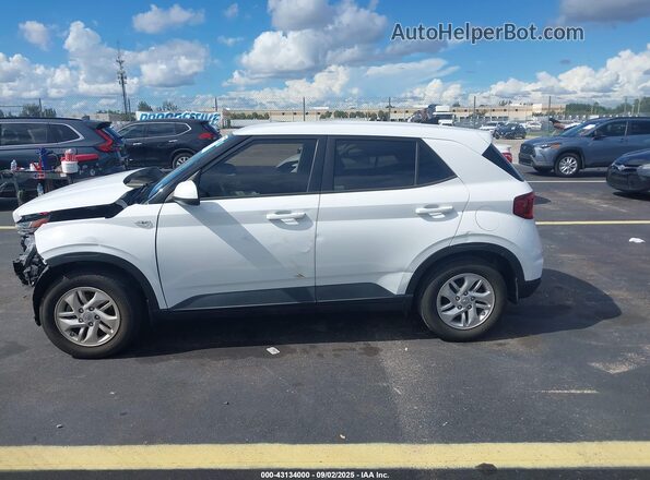 KMHRB8A3XMU105325 2021 HYUNDAI VENUE White 
