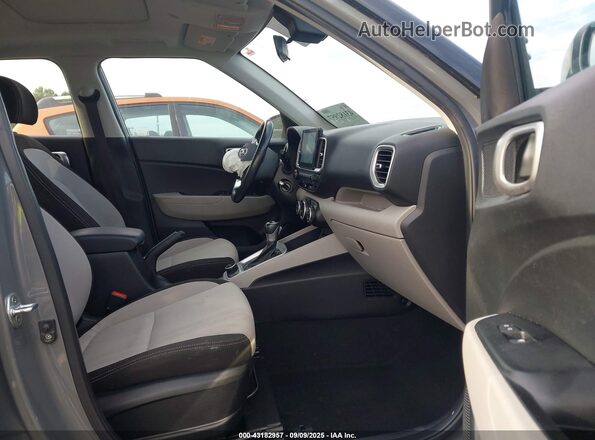 KMHRC8A31LU047634 2020 HYUNDAI VENUE Gray Սալոնի դիմացի տեսք