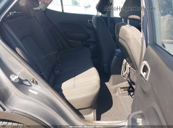 KMHRC8A31PU273341 2023 HYUNDAI VENUE Gray Vista de la etiqueta del VIN