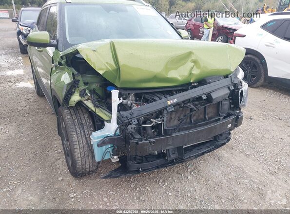 KMHRC8A33PU212136 2023 HYUNDAI VENUE Green Вид спереду