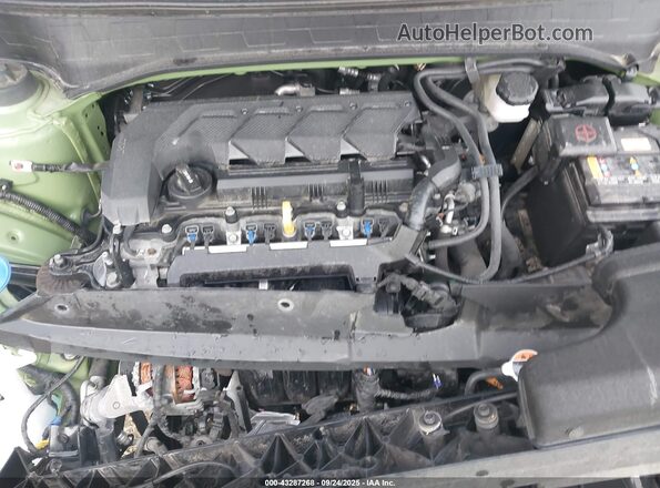 KMHRC8A33PU212136 2023 HYUNDAI VENUE Green Вид ззаду