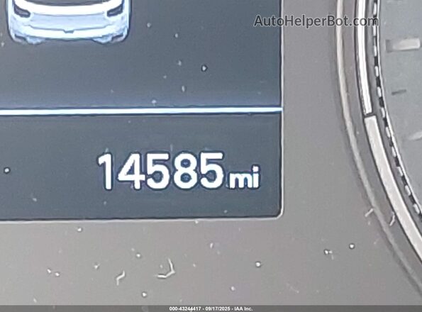 KMHRC8A34NU192850 2022 HYUNDAI VENUE White 