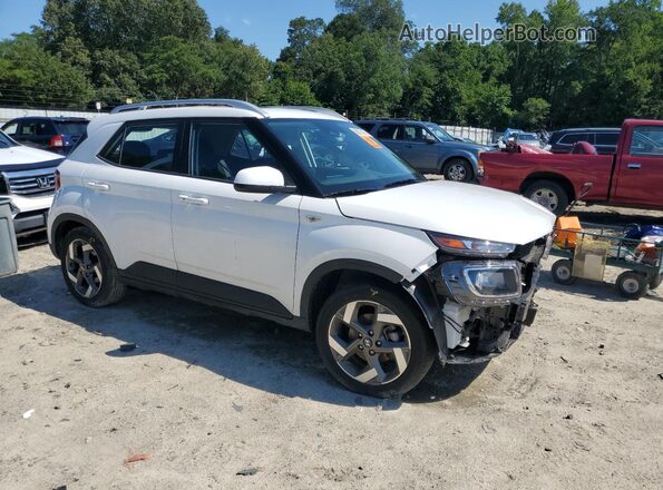 KMHRC8A34RU309462 2024 HYUNDAI VENUE Silver 