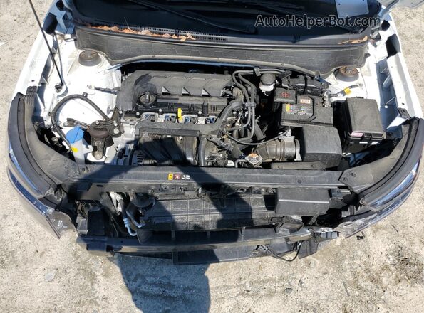 KMHRC8A34RU309462 2024 HYUNDAI VENUE Silver 