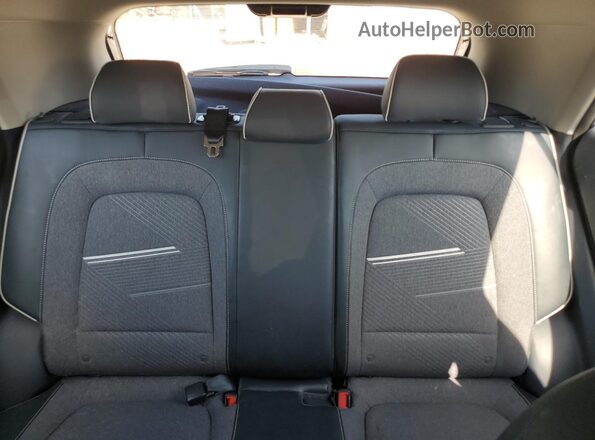 KMHRC8A35LU050634 2020 HYUNDAI VENUE Blue უკანა სავარძლების ხედი