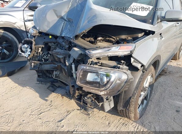 KMHRC8A35MU063739 2021 HYUNDAI VENUE Серый Вид спереди