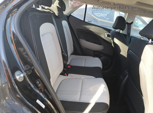 KMHRC8A36LU028755 2020 HYUNDAI VENUE Black Հետևի նստատեղերի տեսք