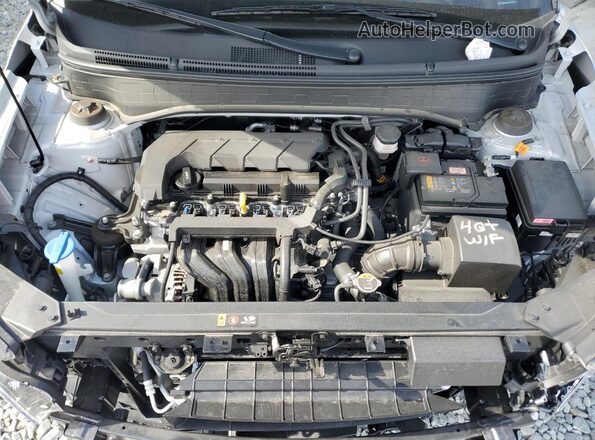 KMHRC8A37LU019773 2020 HYUNDAI VENUE Silver Engine compartment view