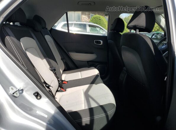 KMHRC8A37LU019773 2020 HYUNDAI VENUE Silver Rear interior view