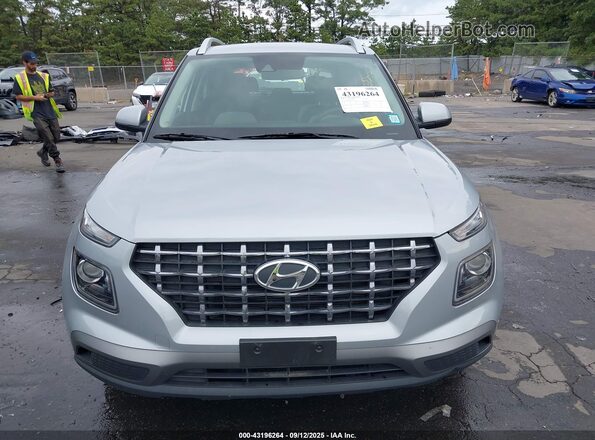 KMHRC8A37LU033611 2020 HYUNDAI VENUE Silver 