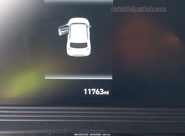 KMHRC8A39PU216479 2023 HYUNDAI VENUE Черный 
