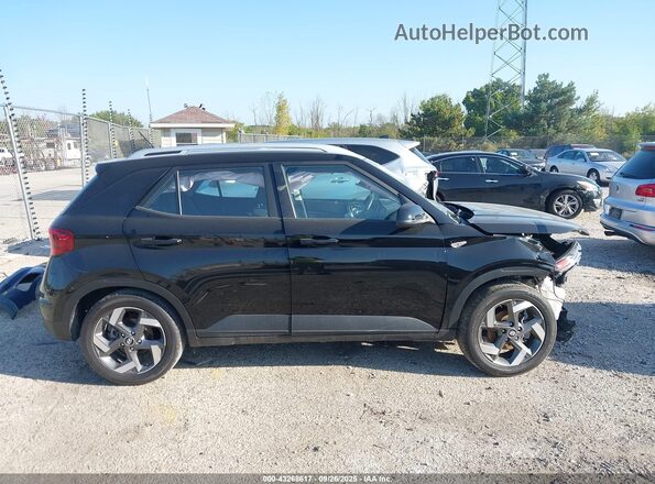 KMHRC8A3XPU256523 2023 HYUNDAI VENUE Black სალონის 360-გრადუსიანი ხედი