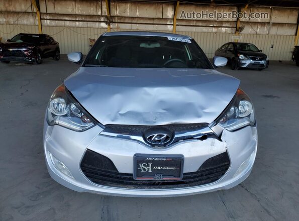 KMHTC6AD9HU320779 2017 HYUNDAI VELOSTER Silver 