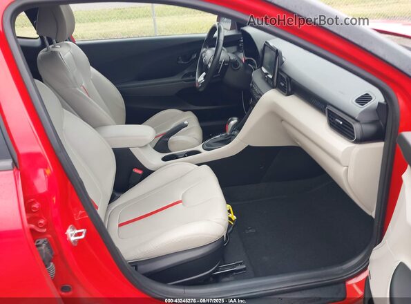 KMHTH6AB0LU031119 2020 HYUNDAI VELOSTER Red Vista interior delantera