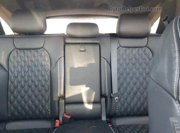 KMUMCDTC5NU034969 2022 GENESIS GV70 Black Հետևի նստատեղերի տեսք