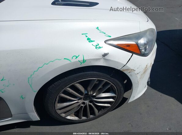 KNAE15LA2J6041245 2018 KIA STINGER White 